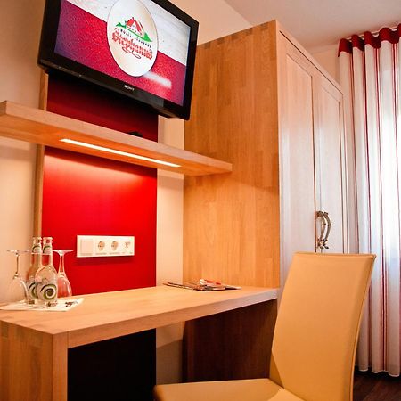 Hotel Brauhaus Stephanus โคเอิสเฟลท์ ภายนอก รูปภาพ